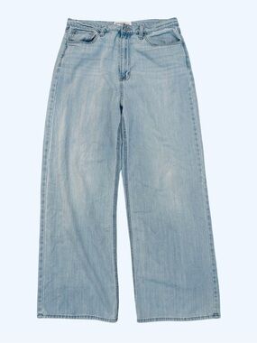 Just black denim size 31 wide leg jeans light wash